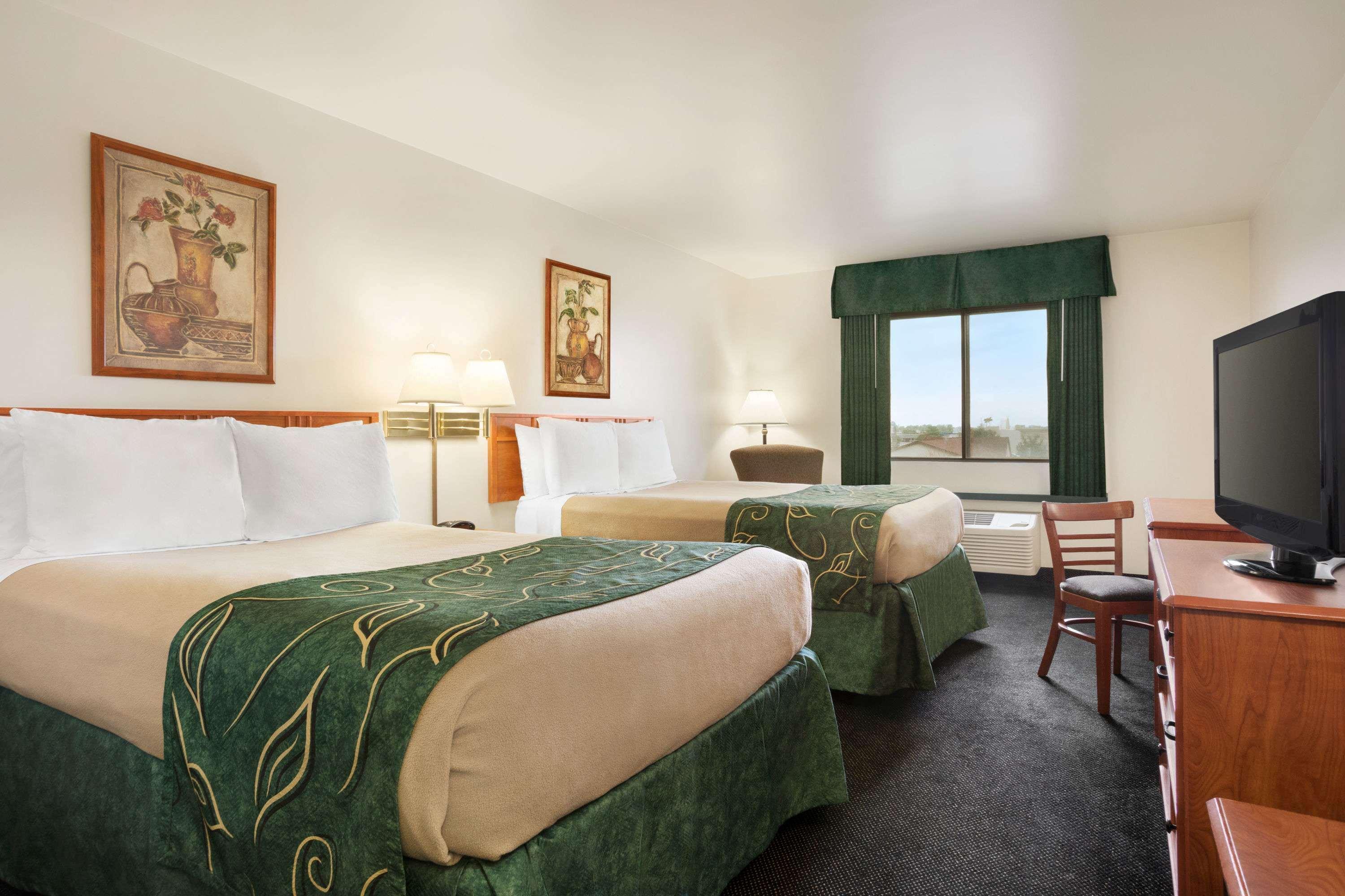 Baymont By Wyndham Buffalo Ngoại thất bức ảnh
